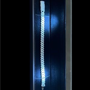 Iced out moissanite flawless D color cuban link bracelet 8mm